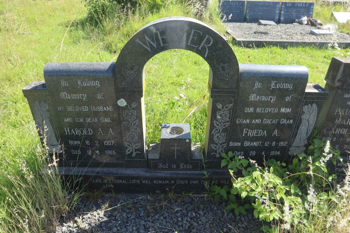 WEYER Harold A.A. 1907-1965 &amp; Frieda A. nee BRANDT 1912-1994