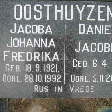 OOSTHUYZEN Daniel Jacobus 1911-2007 &amp; Jacoba Johanna Fredrika 1921-1992