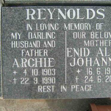 REYNOLDS Archie 1903-1990 &amp; Enid Alice Johanna 1905-2002