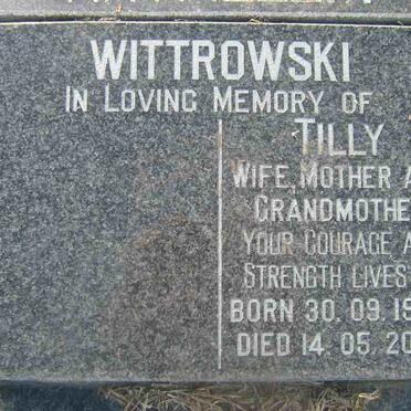 WITTROWSKI Tilly 1944-2000