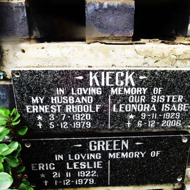 KIECK Ernest Rudolf 1920-1979 :: KIECK Leonora Isabel 1929-2006