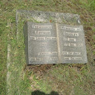 BRADLEY Arthur 1890-1944