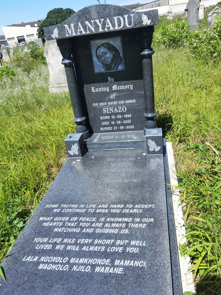 MANYADU Sinazo 1990-2020