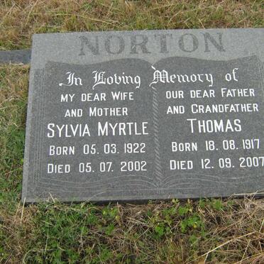 NORTON Thomas 1917-2007 &amp; Sylvia Myrtle 1922-2002