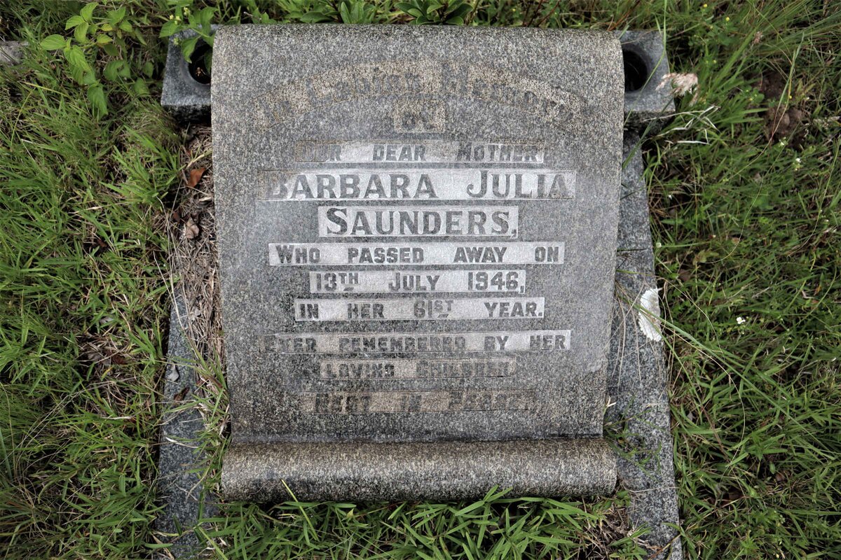 SAUNDERS Barbara Julia -1946