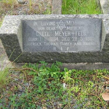 F - Vanne :: Surnames - F