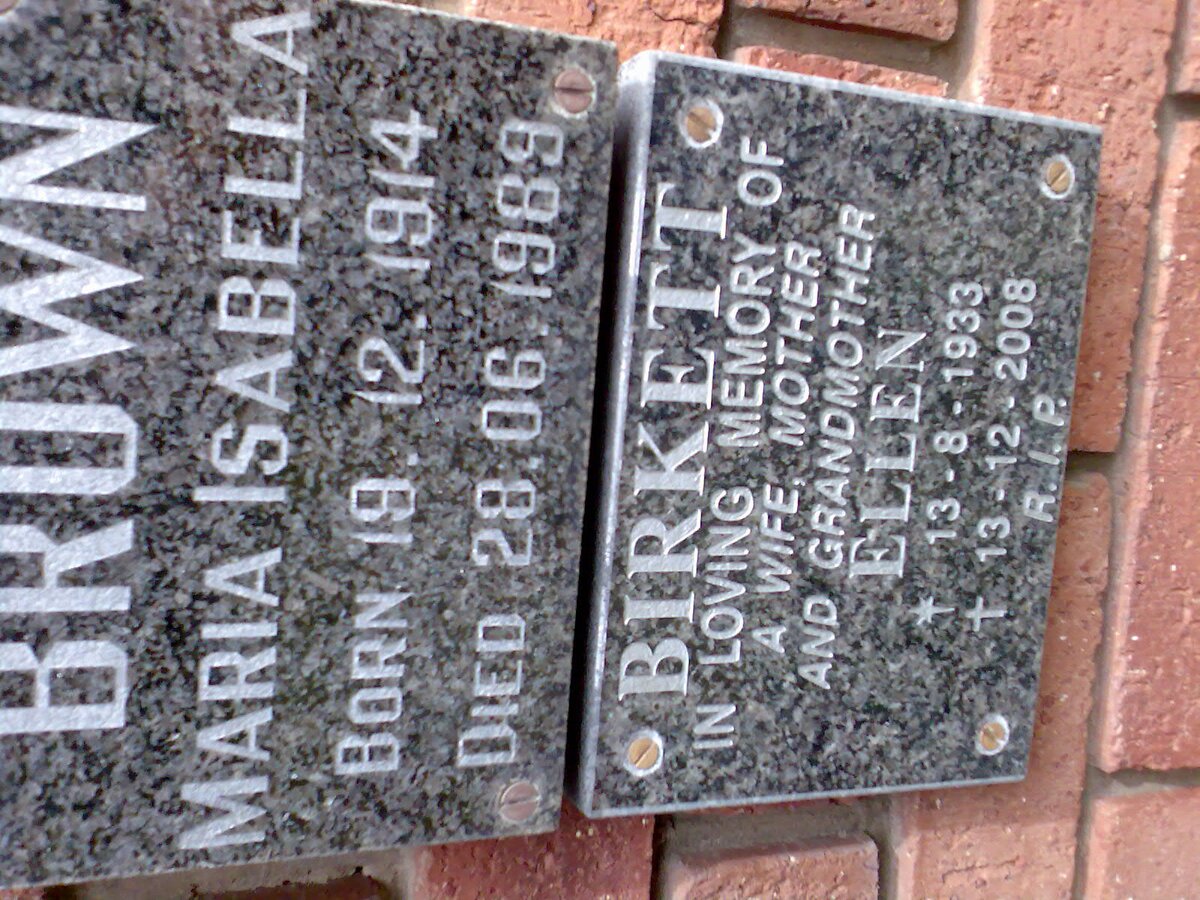 BROWN Maria Isabella 1914-1989 :: BIRKETT Ellen 1933-2008
