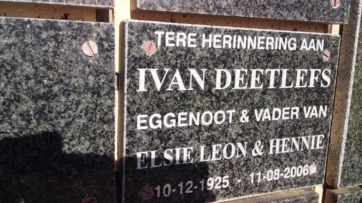 DEETLEFS Ivan 1925-2006