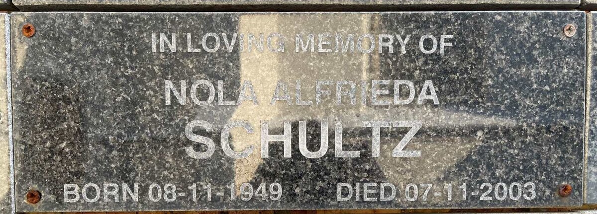 SCHULTZ Nola Alfrieda 1949-2003