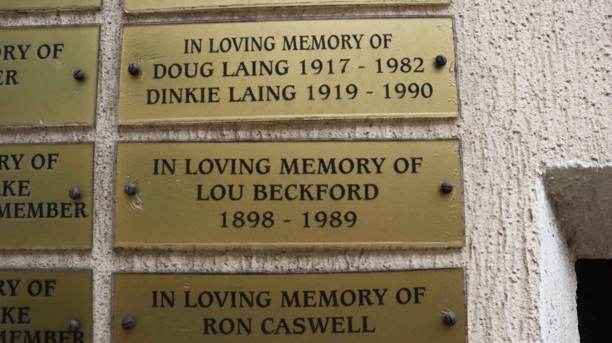 LAING Doug 1917-1982 & Dinkie 1919-1990 :: BECKFORD Lou 1898-1989