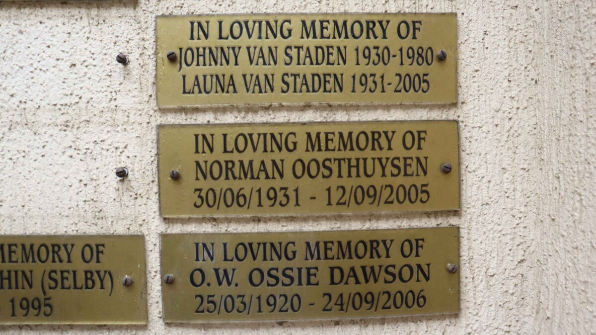 DAWSON :: OOSTHUYSEN :: STADEN, van