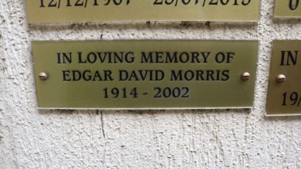 MORRIS Edgar David 1914-2002