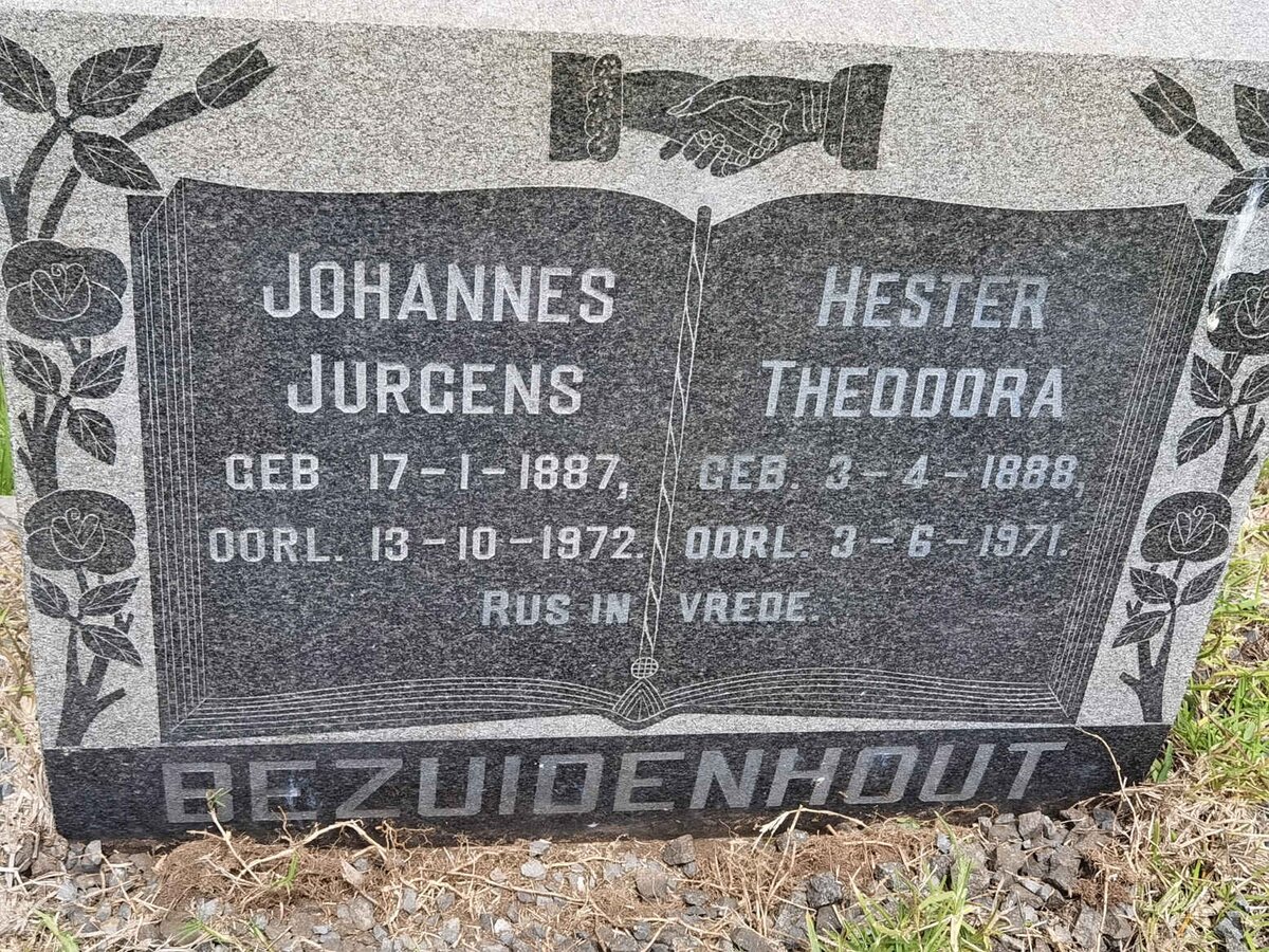 BEZUIDENHOUT Johannes Jurgens 1887-1972 &amp; Hester Theodora 1888-1971