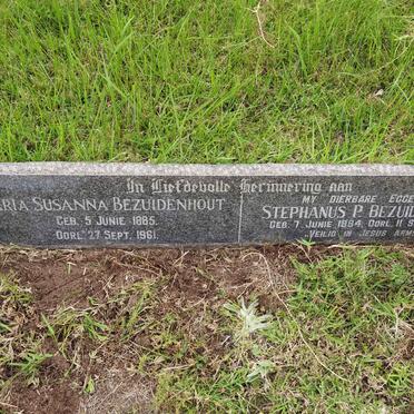 BEZUIDENHOUT Stephanus P. 1884-1959 & Maria Susanna 1885-1961