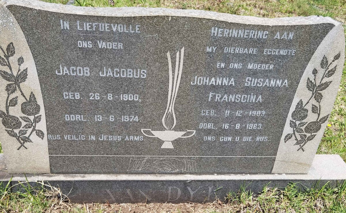 DYK Jacob Jacobus, van 1900-1974 &amp; Johanna Susanna Franscina 1903-1963