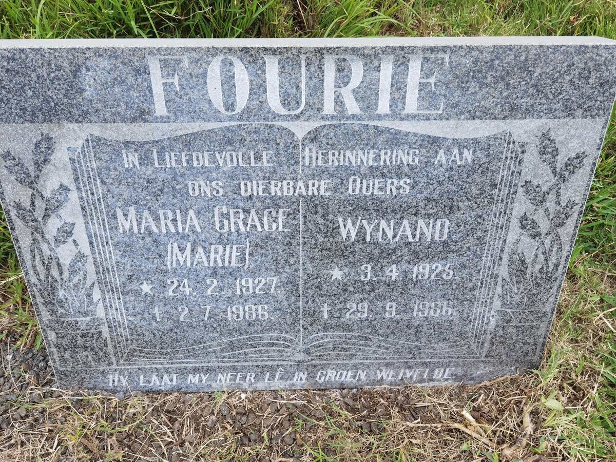 FOURIE Wynand 1925-1966 &amp; Maria Grace 1927-1986