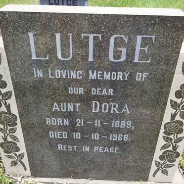 LUTGE Dora 1889-1968