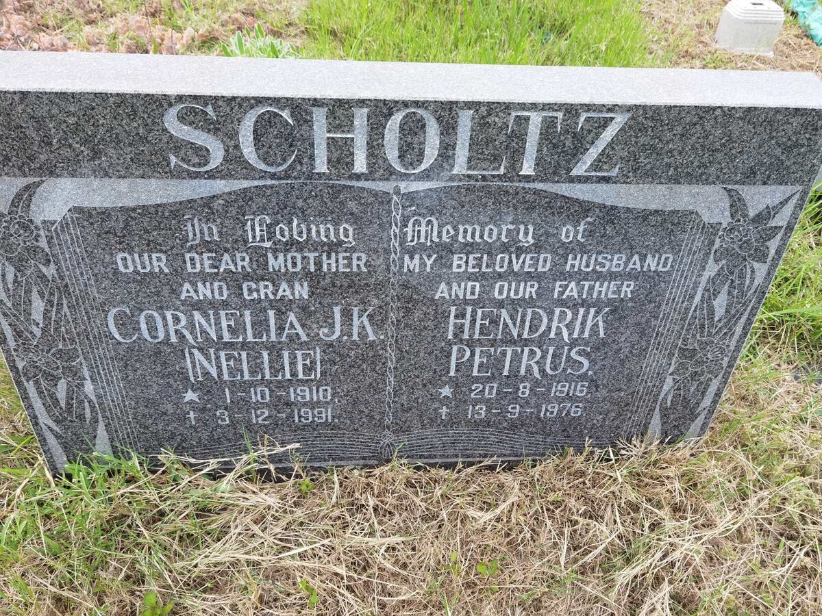 SCHOLTZ Hendrik Petrus 1916-1976 &amp; Cornelia J.K. 1910-1991