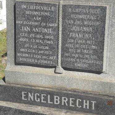 ENGELBRECHT Jan Antonie 1860-1949 &amp; Johanna Francina 1872-1959