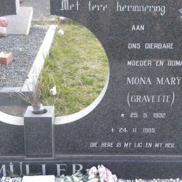 MÜLLER Theunis Gert Jacobus 1921-1982 &amp; Mona Mary GRAVETTE 1932-1985