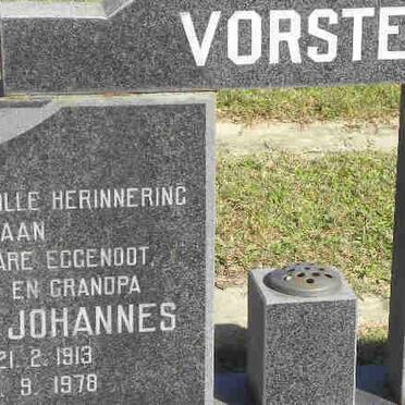 VORSTER Daniel Johannes 1913-1978 &amp; Maria Elizabeth VAN ZYL 1911-2001