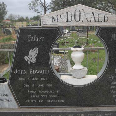 McDONALD John Edward 1924-1995 &amp; Kate Rose Helena 1927-2007