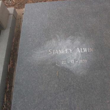 PEINKE Stanley Alwin 1930- &amp; Mary Susan FOREMAN 1924-1984