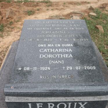 ROUX J.D., le 1920-1999 &amp; Catharina Dorothea 1924-2009