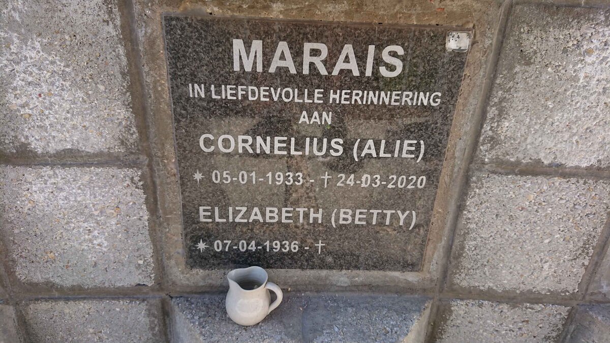 MARAIS Cornelius 1933-2020 &amp; Elizabeth 1936-