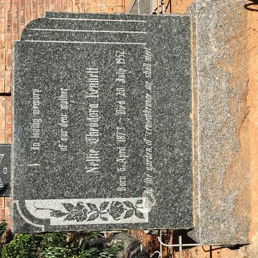 KENNETT Nellie Theodora 1873-1952