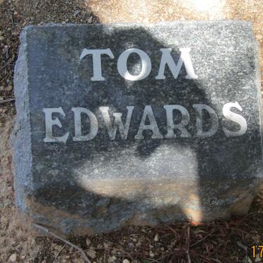 EDWARDS Tom