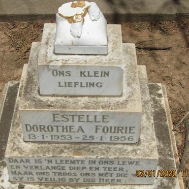 FOURIE Helena Josephine nee OCHSE 1922-2010 :: FOURIE Estelle Dorothea 1953-1956 