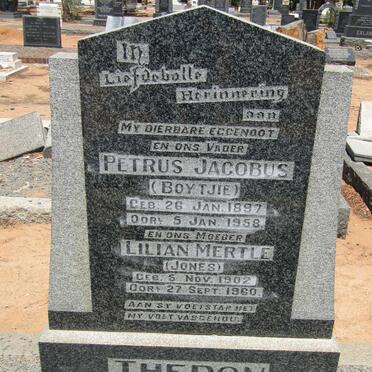 THERON Petrus Jacobus1897-1958 &amp; Lilian Mertle JONES 1902-1960