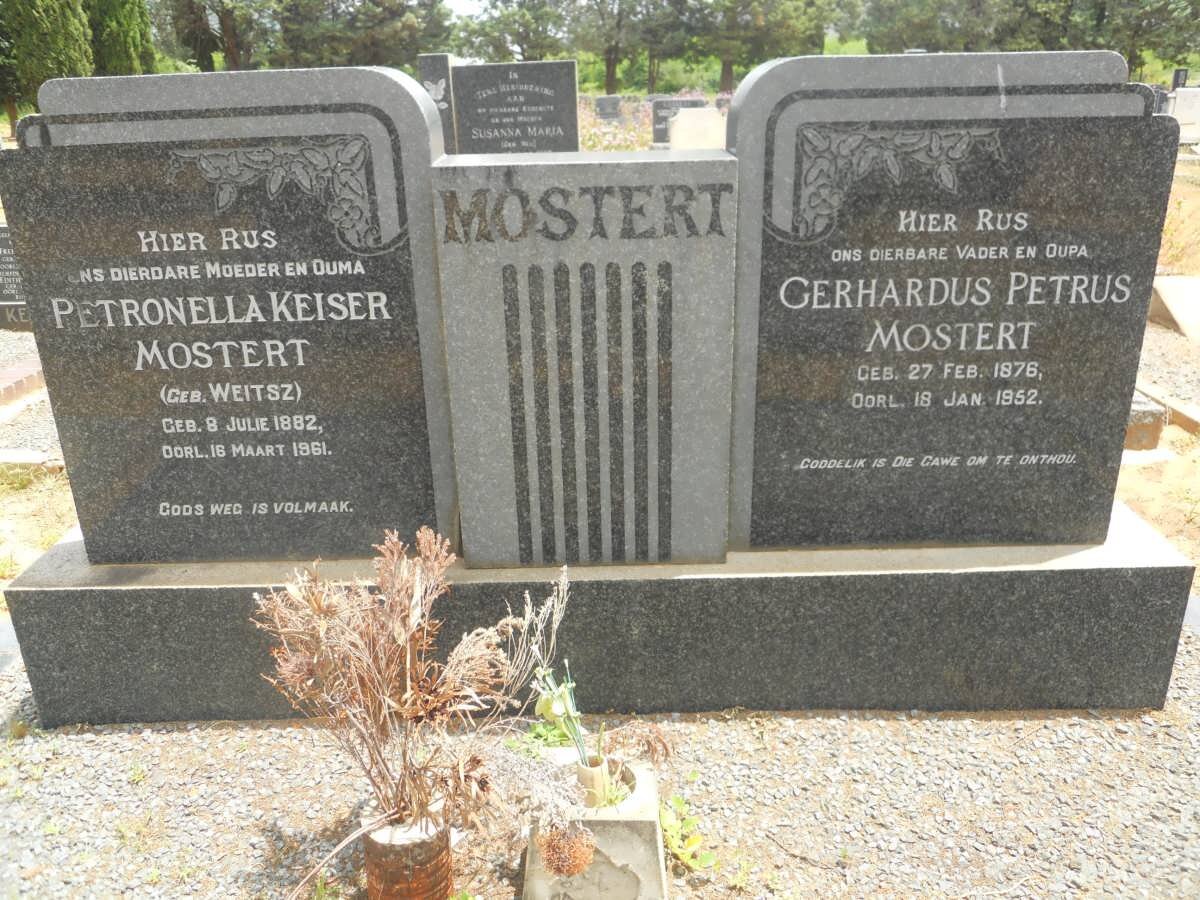 MOSTERT Gerhardus Petrus 1876-1952 &amp; Petronella Keiser WEITSZ 1882-1961
