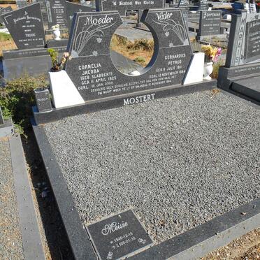 MOSTERT Gerhardus Petrus 1911-1984 &amp; Cornelia Jacoba SLABBERT 1925-2005  :: MOSTERT Meisie 1946-2008
