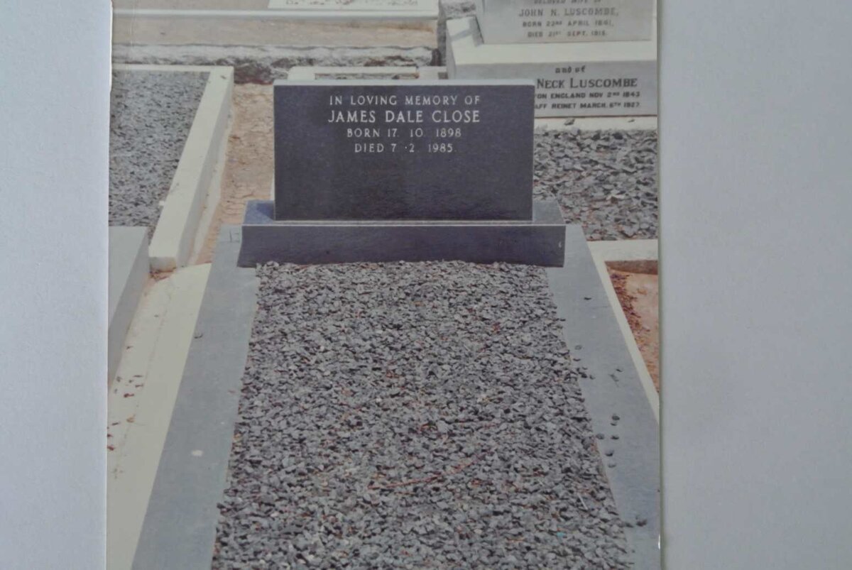 CLOSE James Dale 1898-1985