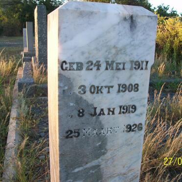 BEER Hendrik, de 1911-191? :: DE BEER Lydia 1908- :: DE BEER Christiaan 1919-1921 :: DE BEER Reinetta 1926-1927