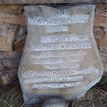 DANIELS Arthur Charles 1870-1910 :: DANIELS Mary 1897-1908