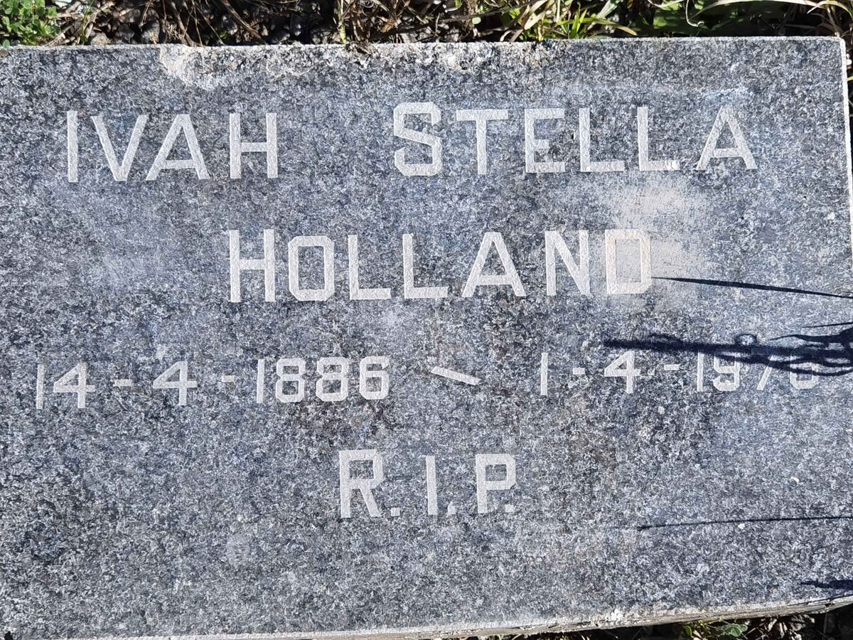 HOLLAND Hugh Lambert 1875-1939 & Ivah Stella 1886-1976 _2