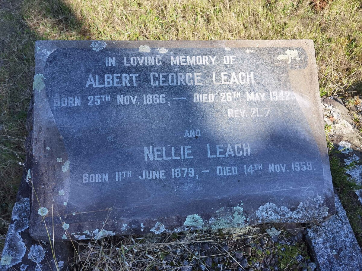 LEACH Albert George 1866-1942 &amp; Nellie 1879-1959