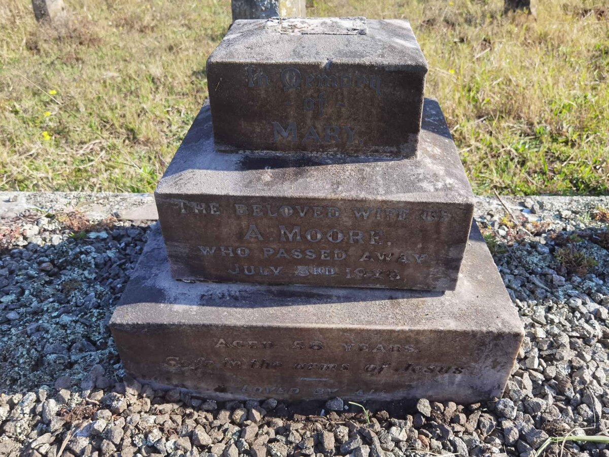 MOORE Mary -1928