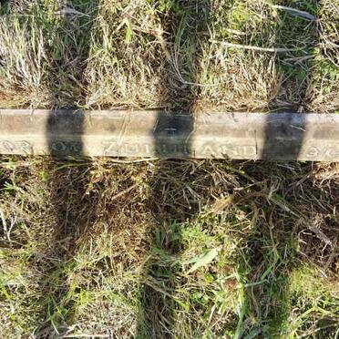 V - Vanne :: Surnames - V