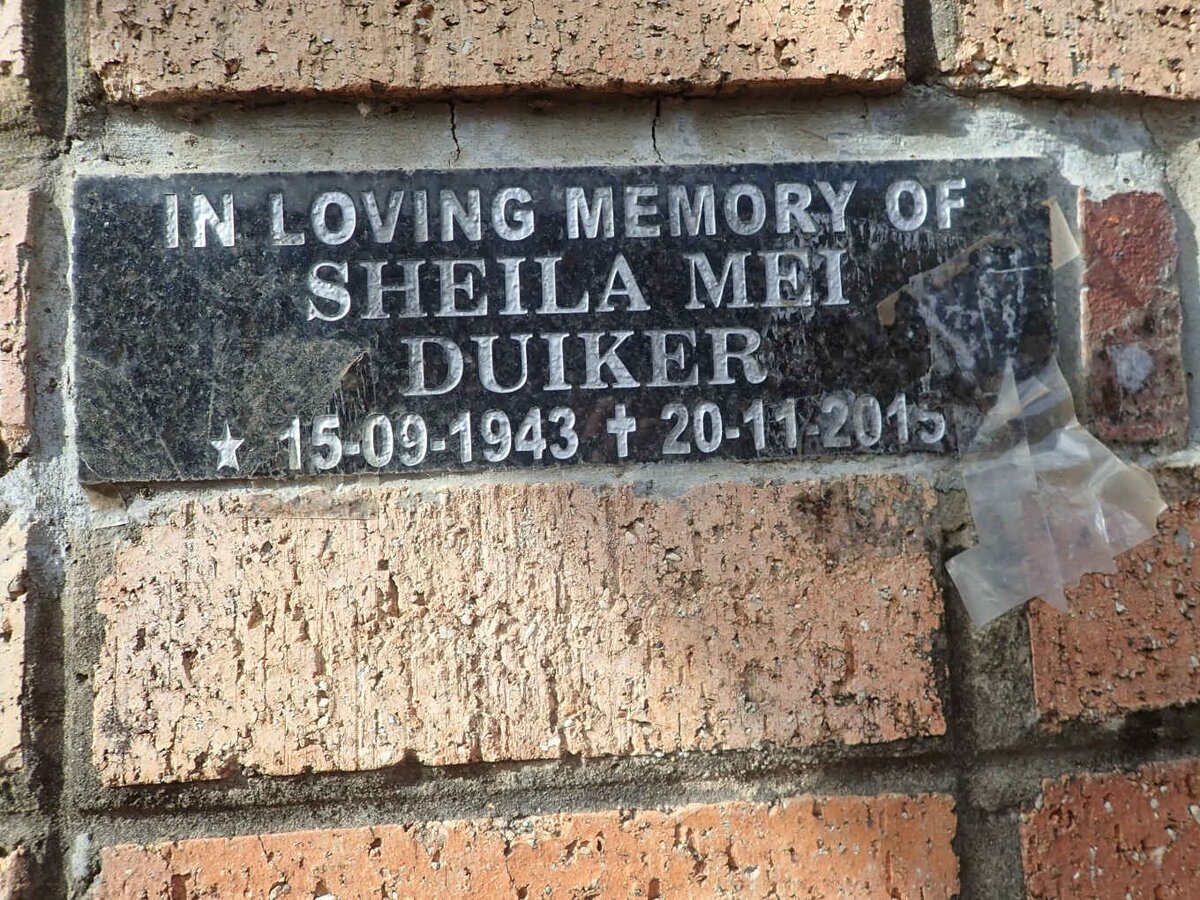 DUIKER Sheila Mei 1943-2015