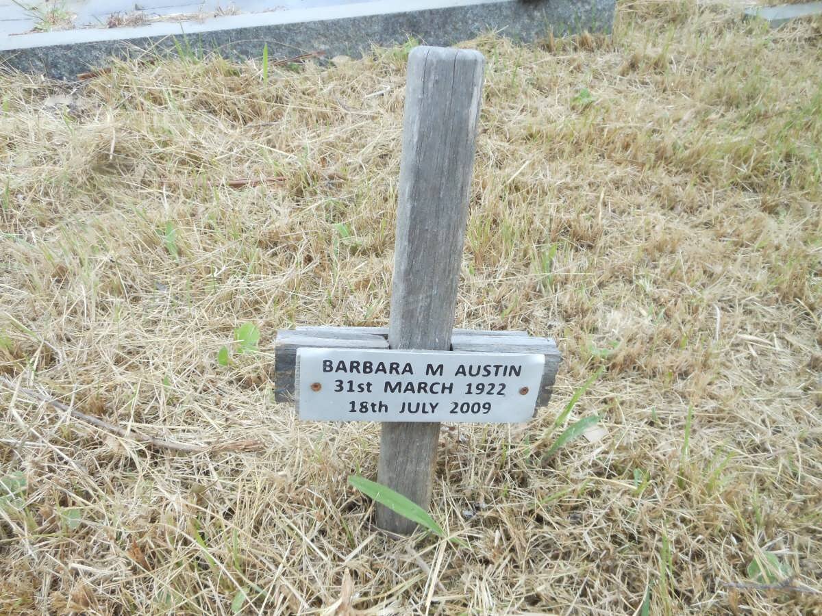 AUSTIN Barbara M. 1922-2009