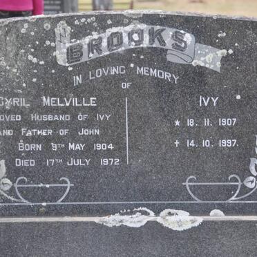 BROOKS Cyril Melville 1904-1972 &amp; Ivy 1907-1997