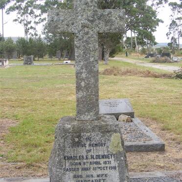 DENNETT Charles E.H. 1871-1918 &amp; Margaret -1969