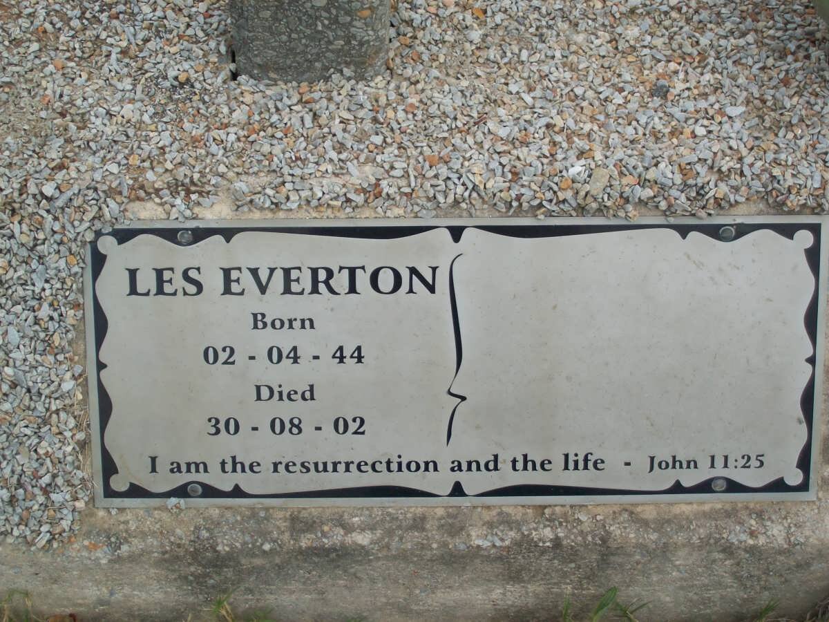 EVERTON Les 1944-2002
