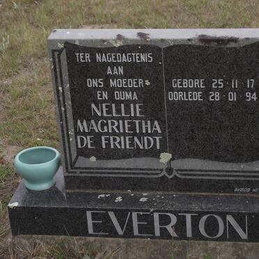 EVERTON Nellie Magrietha nee DE FRIENDT 1917-1994