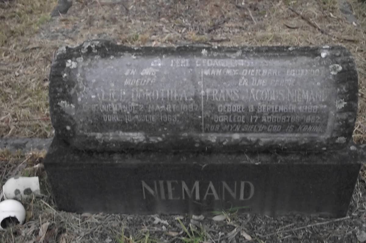 NIEMAND Frans Jacobus 1888-1962 &amp; Alice Dorothea NIEMAND 1897-1963