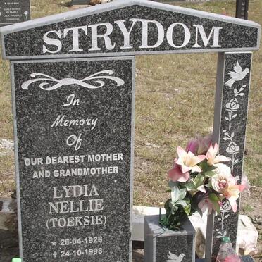 STRYDOM Lydia Nellie 1928-1998